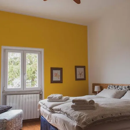 Appartamento In Agriturismo Con Vista Mare * Castiglione Chiavarese